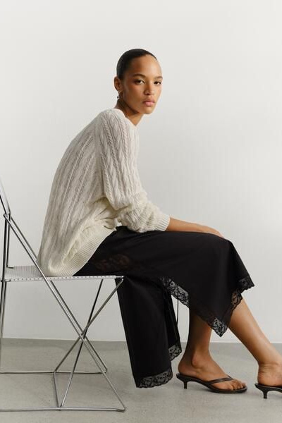 Lace Edge Skirt – Black – Women – ARKET GB