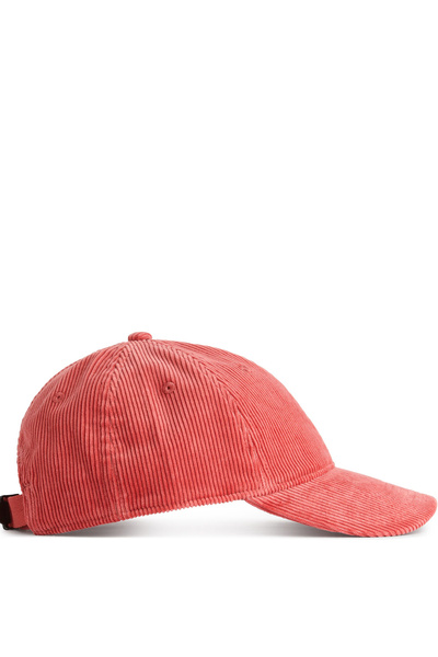 GADID ANONIEM RED cap Rachel 着用　archive GADID ANONIEM RED cap Rachel 着用 archive