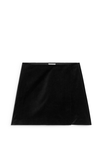 Mini-jupe en velours – Noir – Femme – ARKET FR